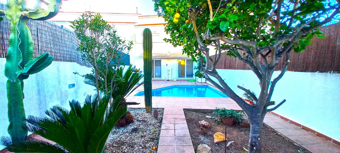 immobilien-menorca-makler-balearen-niscas_168-04